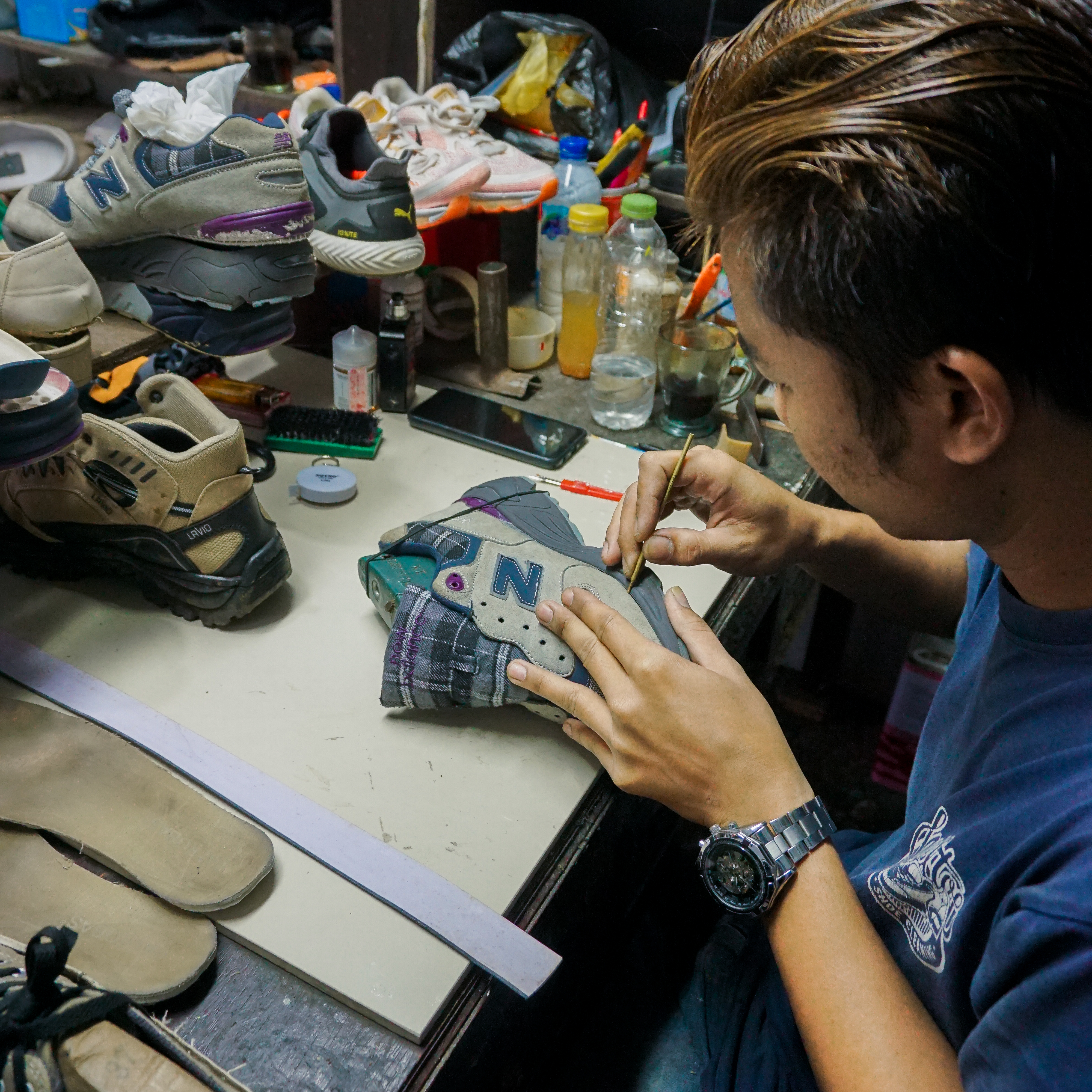 Proses repair-sepatu Heeltoe Cilacap